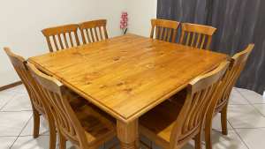 Solid pine 9 pce dining setting
