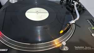 Wanted: Wanted ALL TECHNICS******1210 TURNTABLES
