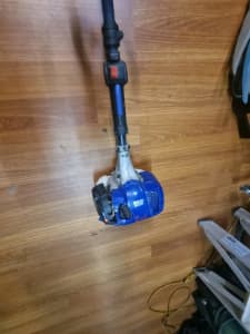 Victa whipper snipper 200 dollars