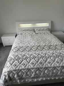 White Harvey Norman queen bedroom suite