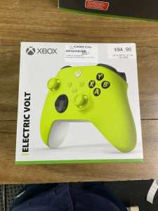 Xbox one controller (Electric volt)