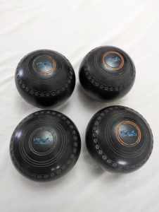 Henselite Bowls