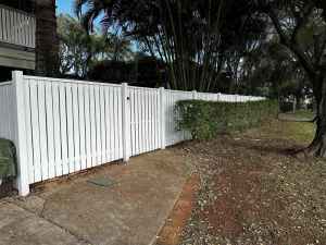 Hamptons style fence