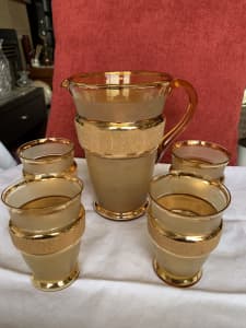 vintage retro amber frosting with gold bands drinks jug & 4 glasses