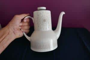 Fabulous vintage Royal Doulton tea or coffee pot. As new