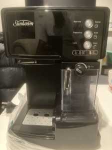 Sunbeam EM5000K Café Barista Coffee Machine