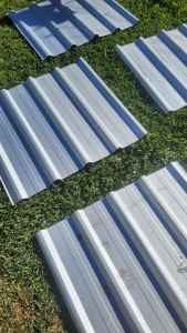 Metal roof sheet corrugated r
7 in total
20$ for the lot

Pick up lo
