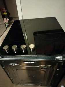 Brand new oven.Its too small where I have the space for the oven.