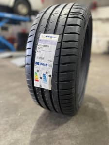 Upgrade Your Drive with MICHELIN PILOT SPORT 4 225/40-R18 92-Y Tire