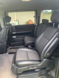 Nissan Elgrand with disability seat