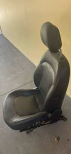 2013 ix35 rh side drivers seat
