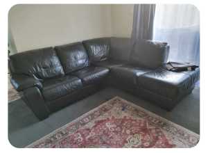 4+ seater L shaped couch