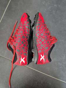 Football boots Xblades.
