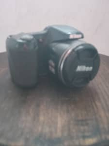 ! Nikon l820 Only $140ono !