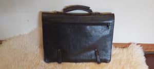 Aamazing leather satchel shoulder strap bag