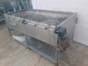 Charcoal chicken rotisserie machine with 4 baskets