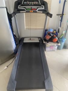Pro-Form Professional 950 Treadmill