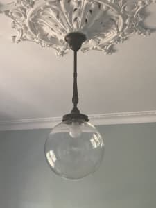 ANTIQUE STYLE PENDENT LIGHT