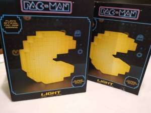 PAC-MAN Light with Sound (2) NEW