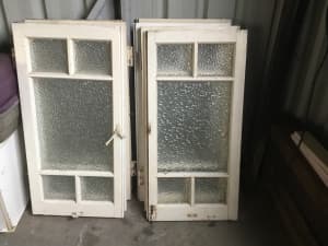 Windows wood frame pattern glass
