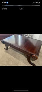 Quality antique mahogany coffee table