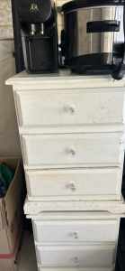 Wanted: Bed side draws and a bench set of draws
