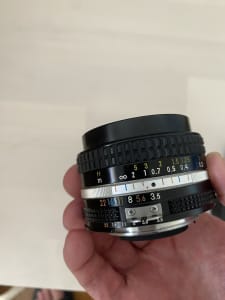 Nikon Nikkor 20mm 3.5 AIS