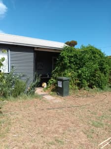 Norseman, Half acre, 2 houses, 2 separate titles. Great investment