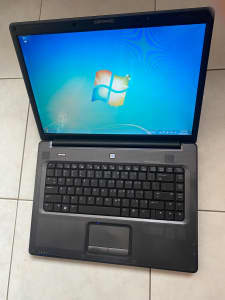 Compaq windows 7 Laptop
