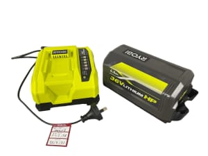 RYOBI BATTERY AND CHARGER COMBO BCL3660