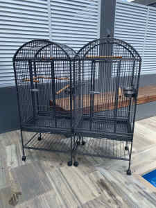 1x as new heavy duty parrot cage !!!