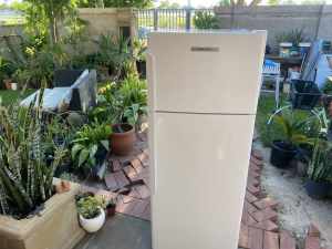 Fisher and Paykel Fridge Freezer 381ltr
