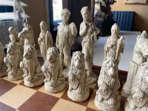 Chess set Greek Roman