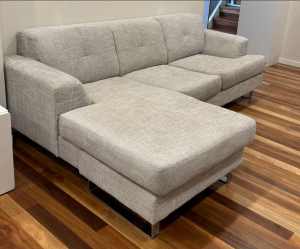 3 seater sofa plus reversible chaise long
