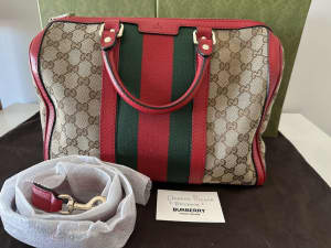 Authentic Gucci Boston Shoulder Bag in Red