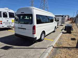 2013 TOYOTA HIACE KDH223R MY12 UPGRADE 4 SP AUTOMATIC BUS, 14 seats