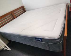 King Mattress EVA ( rrp $1300 sell$180

( Frame $750 if required