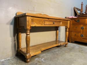 Excellent condition rustic style solid wood hallway table with drawer