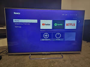 Sony 50 inches TV with Roku box 3