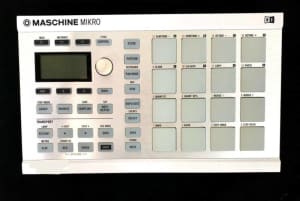 Maschine Mikro Mk2 R2 Audio mixer