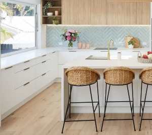 kitchen cabinets (L shaped with island in 2-pack finish)