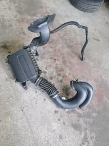 Ford ba bf gas airbox 