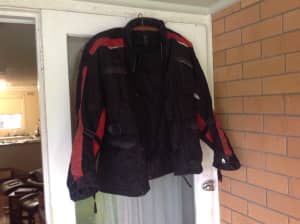 Mens Clover synthetic motorcycle jacket with armor size M