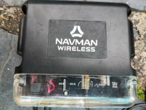 Navman wireless Qube 4 UMTS and cables $180