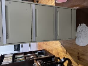 Filing cabinet 3 drawer Brownbuilt v g cond