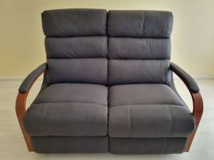 RECLINER LOUNGE AND CHAIR