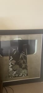 Japanese Komodo in Black Frame