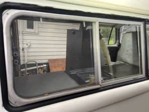 VW Kombi bay window right side 3/4 sliding window EXC COND Melb