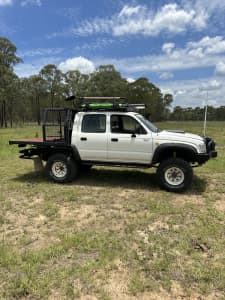 Ln106/ln167 Sassed custom hilux for sale swap for 75 series 