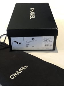 Authentic CHANEL Sandals Heels size 35.5